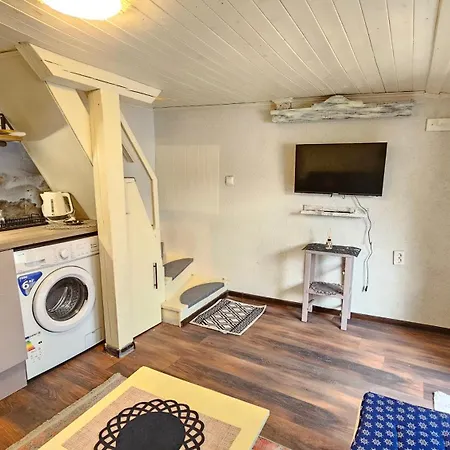 Biscuit Cosy Mini House In Old Town * Veliko Tarnovo