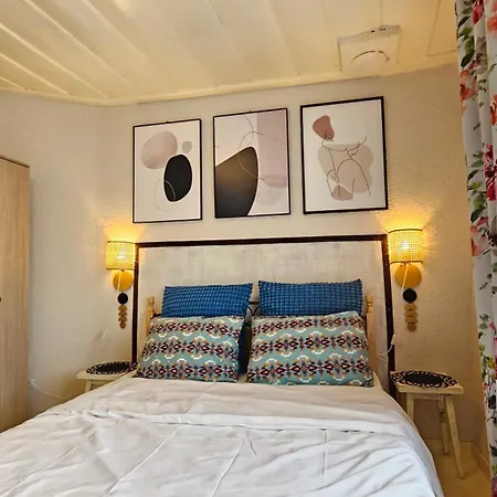Biscuit Cosy Mini House In Old Town Appartement *