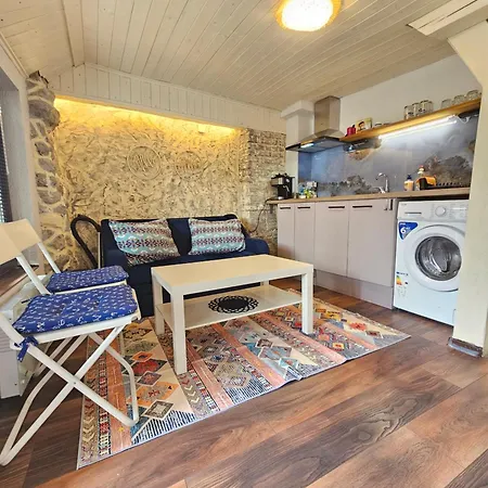 Biscuit Cosy Mini House In Old Town Apartamento Veliko Tárnovo
