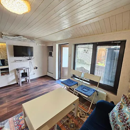 Biscuit Cosy Mini House In Old Town Апартамент *